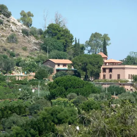 Paladino Solunto Holiday home